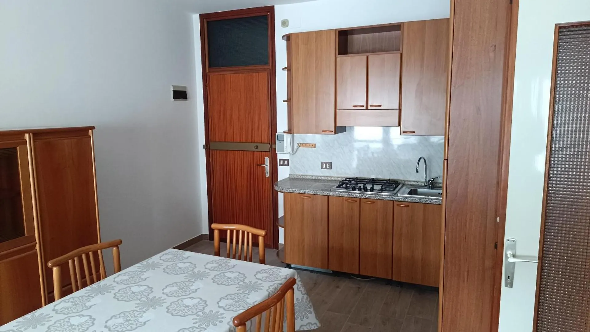 Condominio Alexa 比比翁 公寓